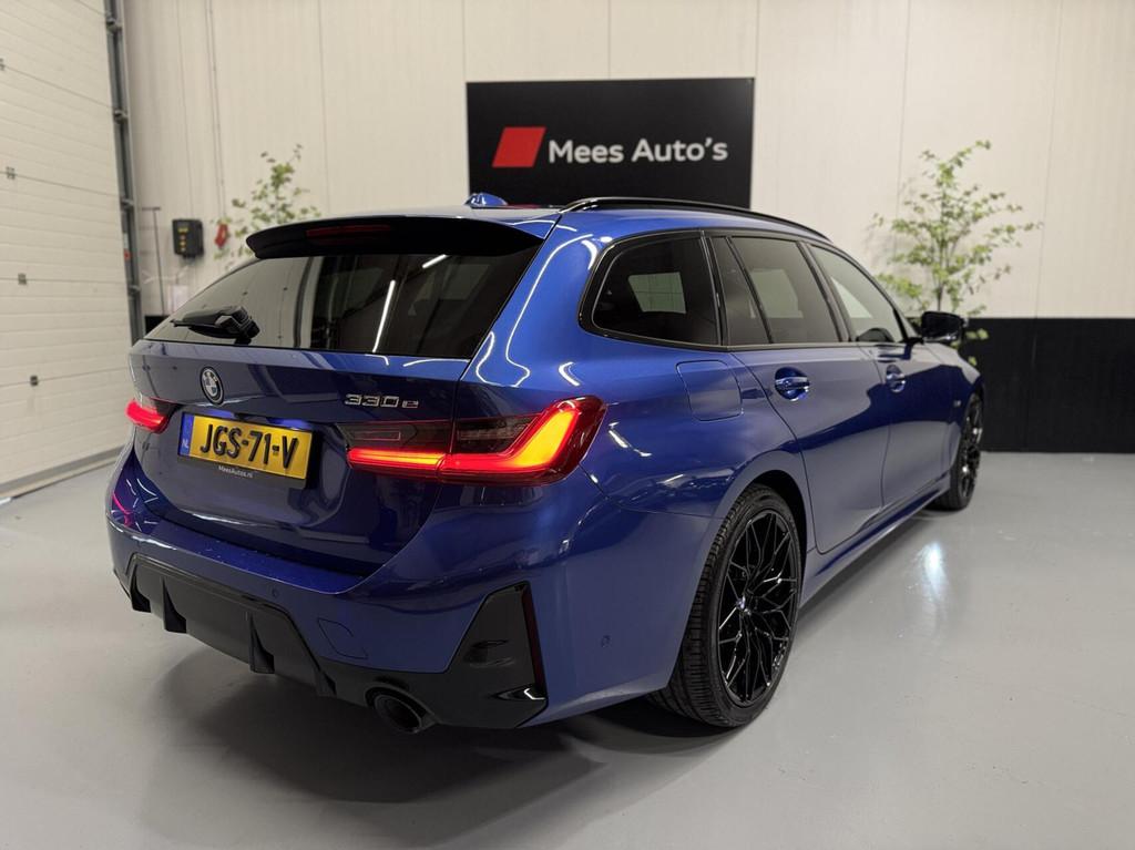BMW 3-serie Touring 330e High Executive|M-Sport|Laser|Camera, Auto's, Automaat, 1998 cc, Gebruikt, 4 cilinders