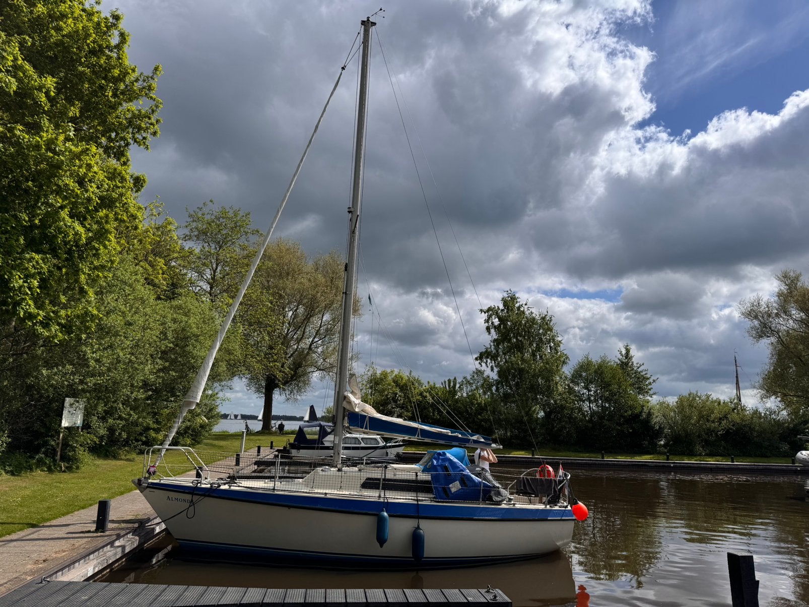 Etap 28 uit 1981 – complete en fijne gezinszeilboot, Ophalen, Polyester, Diesel, Etap