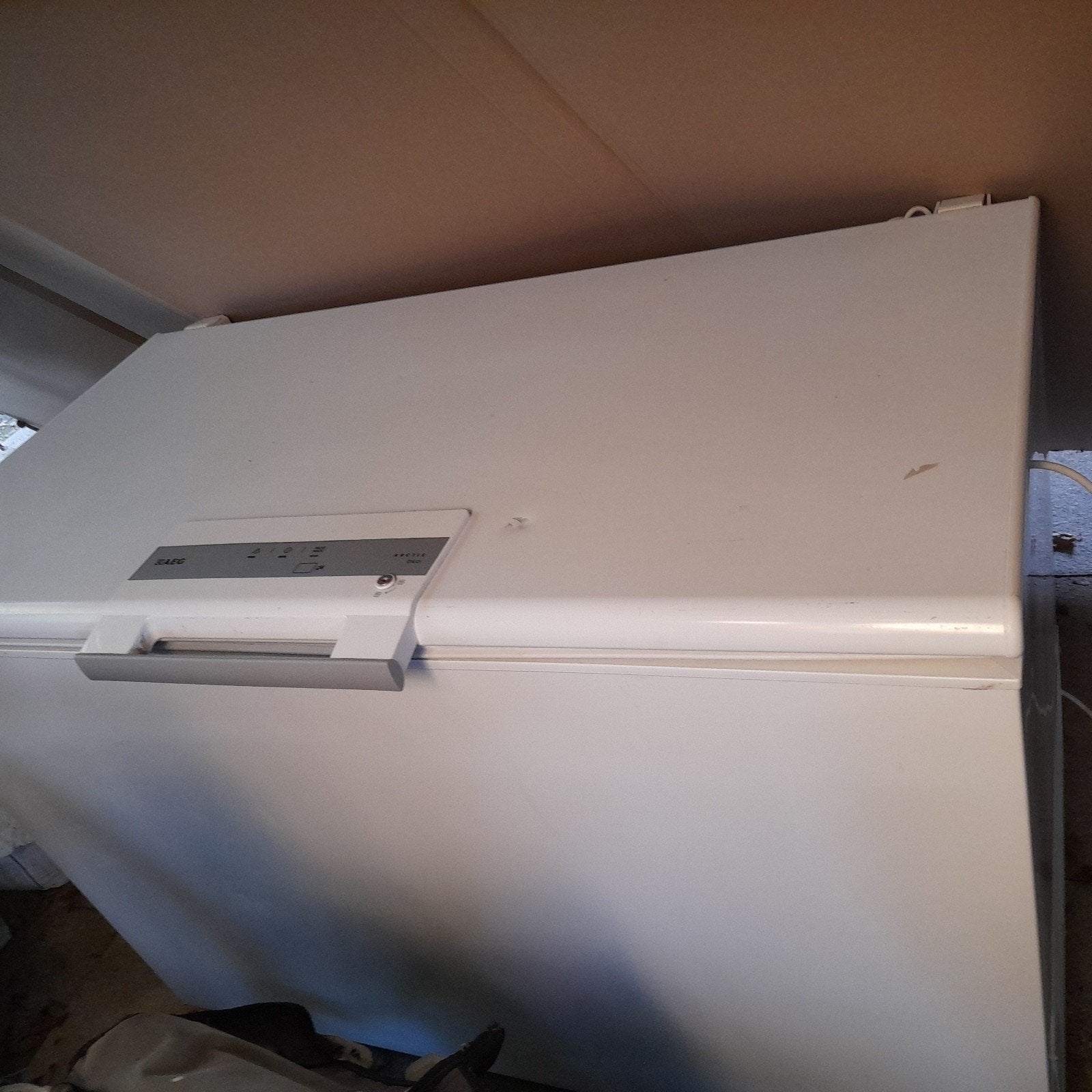 Foto 7 van AEG Arctis Vrieskist 255 liter