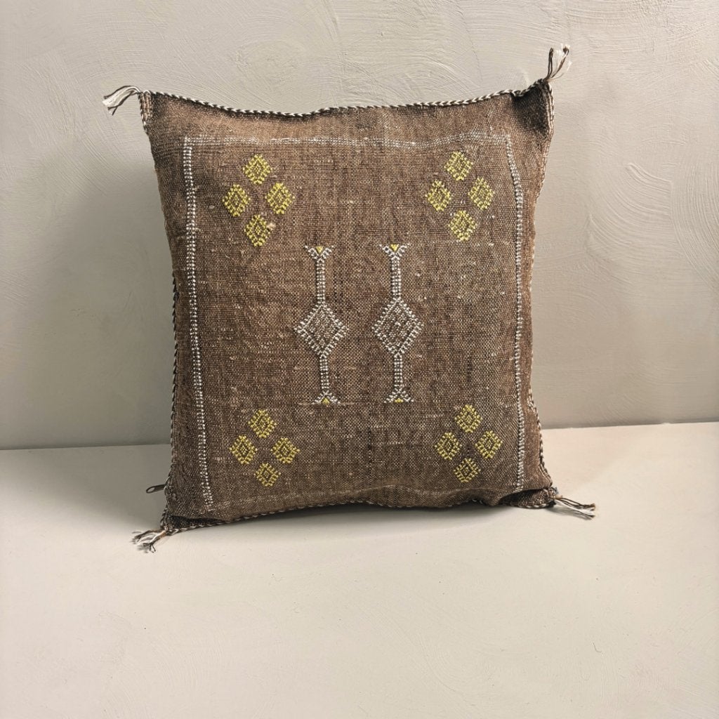 Marokkaans Sabra Silk kussen 45x45 cm – Bruin Geel, Bruin, Vierkant, Nieuw, Ophalen of Verzenden
