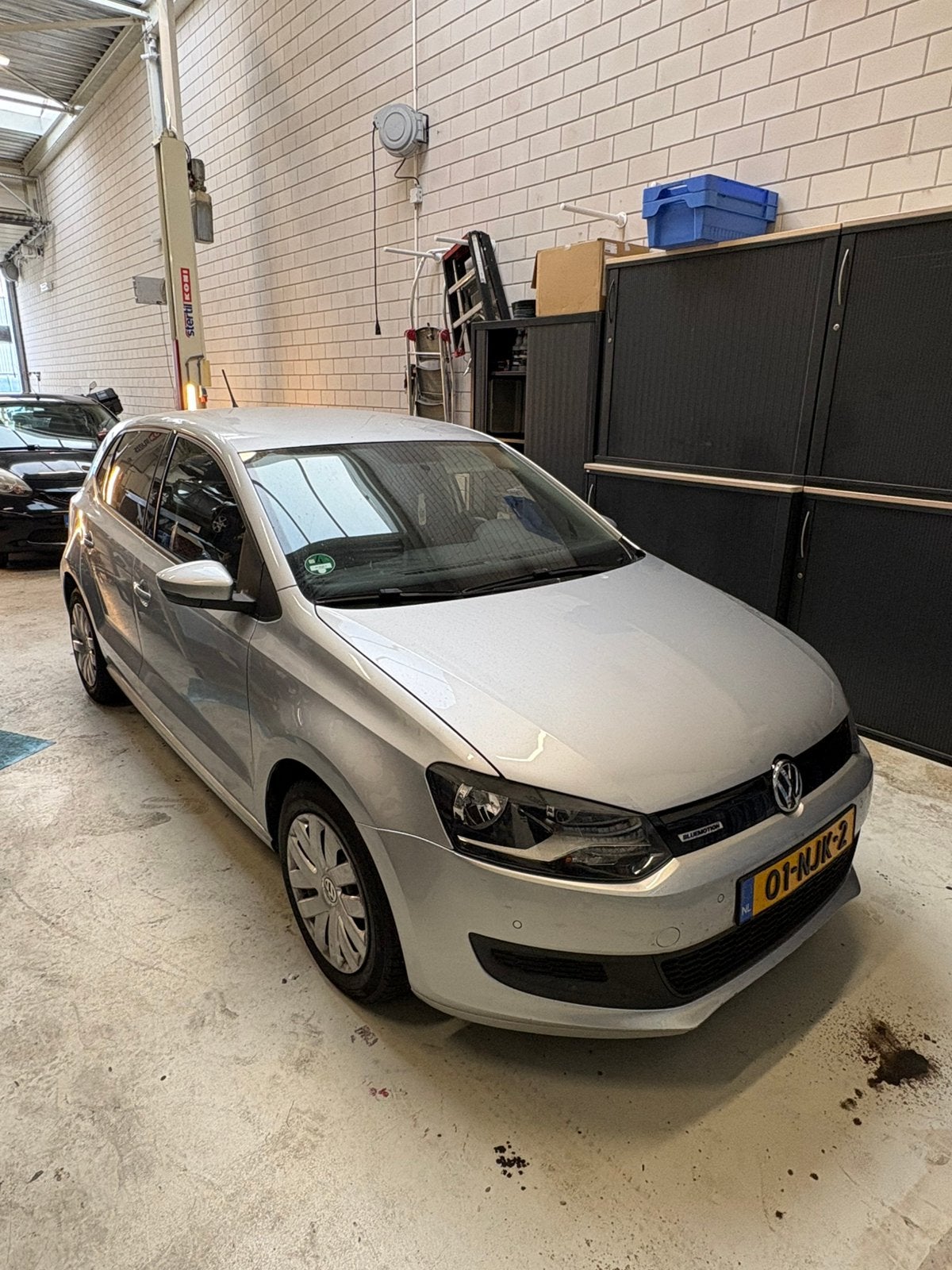 Volkswagen Polo 1.6 TDI 66KW 2010 Grijs LEES TEKST!, Voorwielaandrijving, 1057 kg, 4 cilinders, Origineel Nederlands