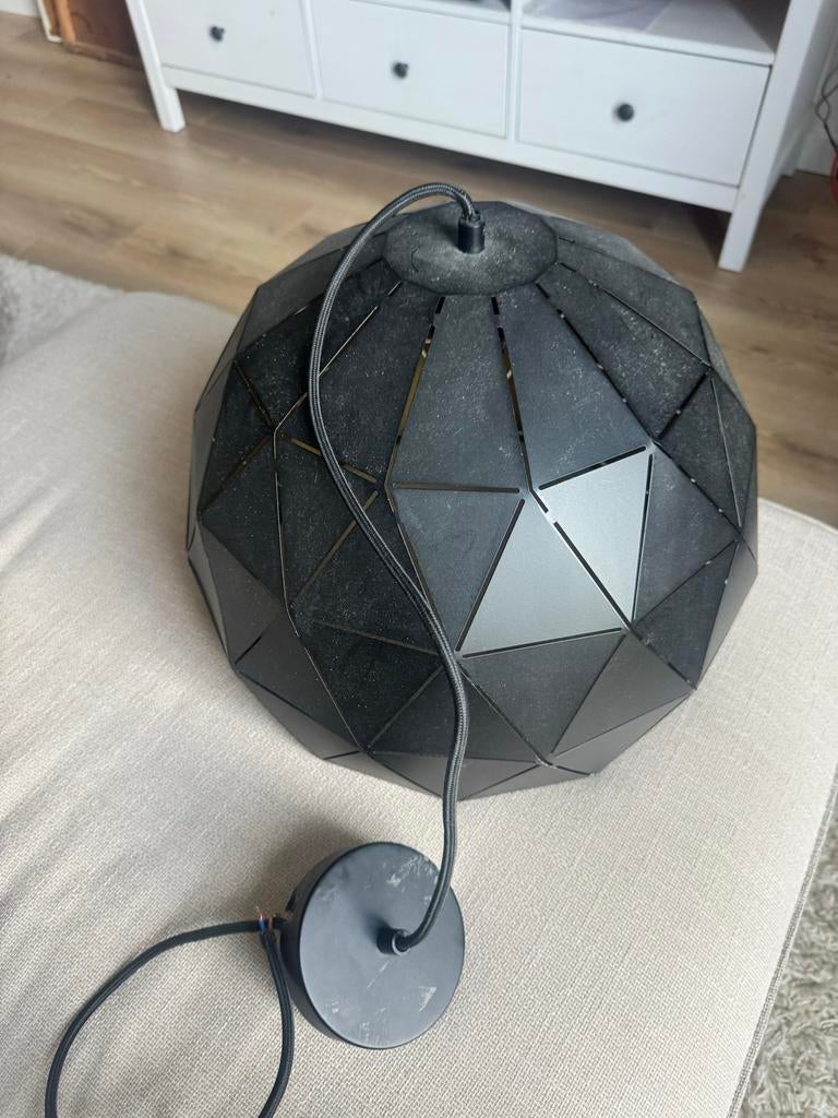 Gamma Hanglamp Niels - Zwart met Goudkleurige Binnenkant, Ophalen of Verzenden, Gebruikt, Metaal, Minder dan 50 cm