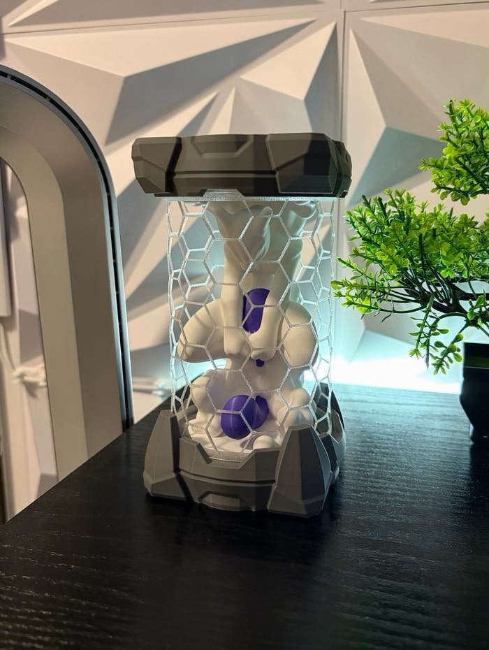 Mewtwo Clone Tube Figure, Ophalen of Verzenden, Nieuw
