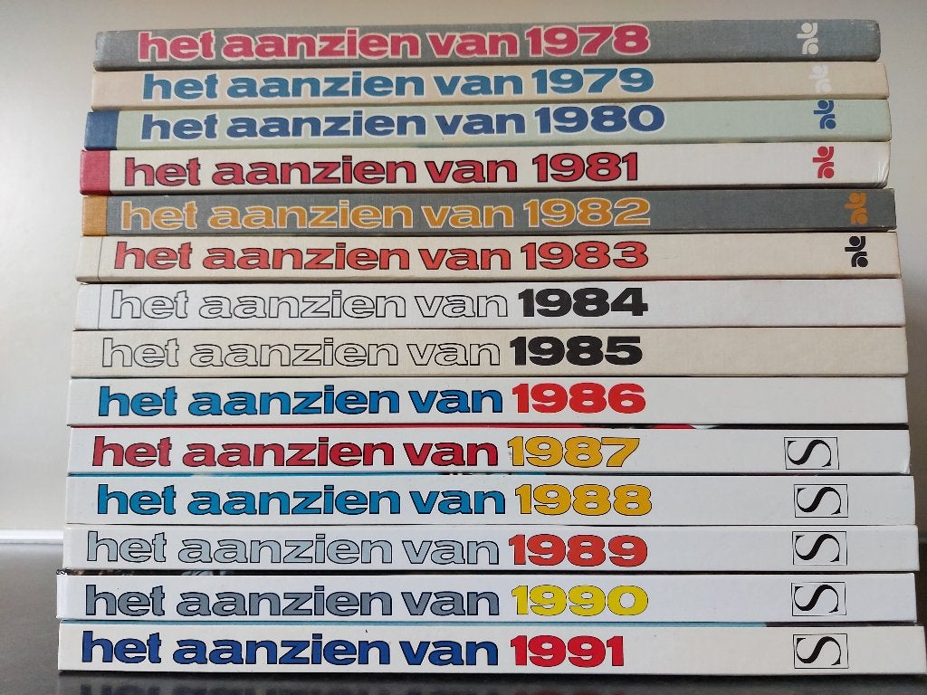 Het Aanzien 1978 - 1991 / p st 3 euro, Boeken, Ophalen, Zo goed als nieuw, Overige gebieden