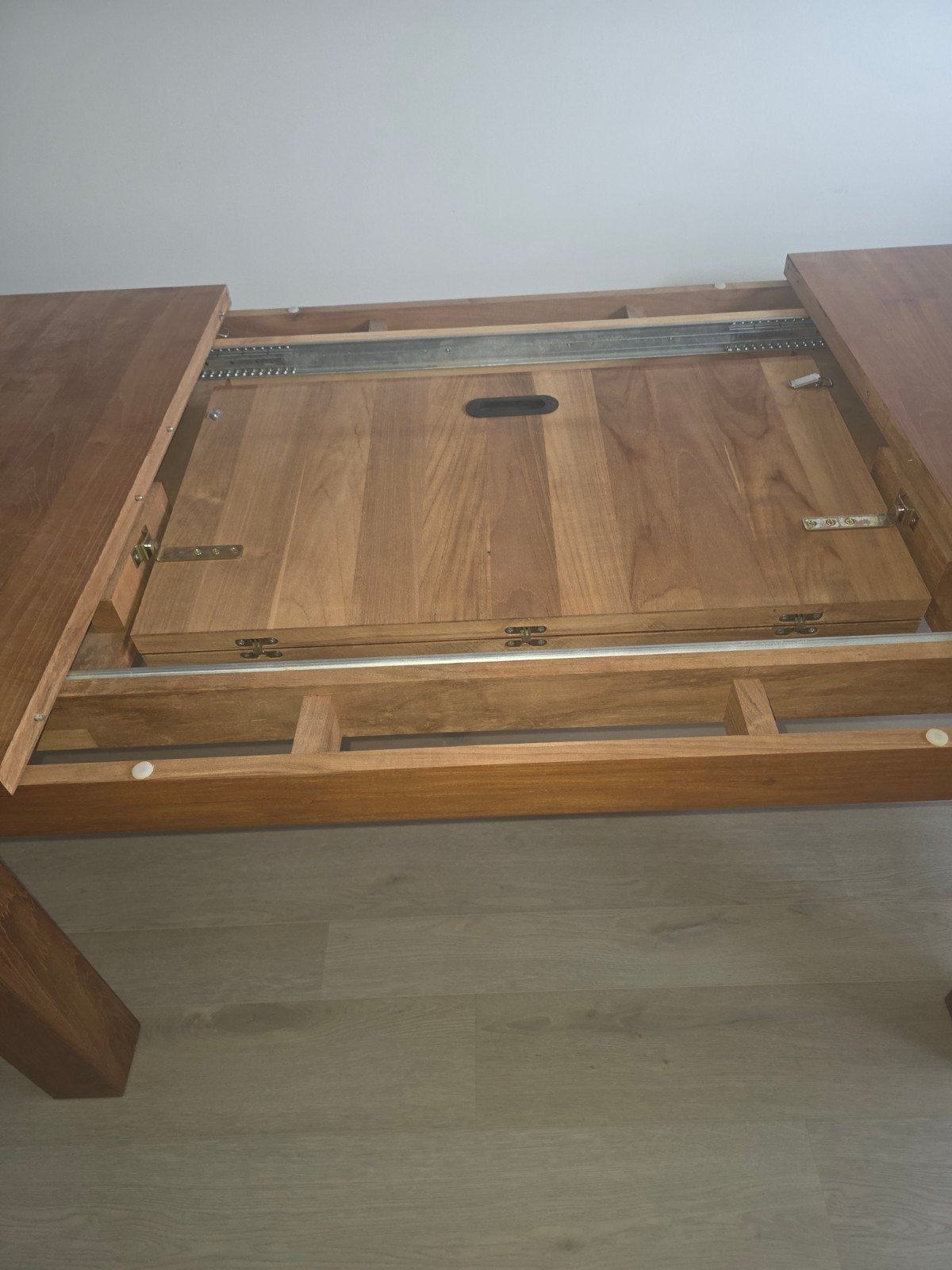 Uitschuifbare eettafel, massief 140 of 220 lang, Gebruikt, 200 cm of meer, 50 tot 100 cm, Vijf personen of meer