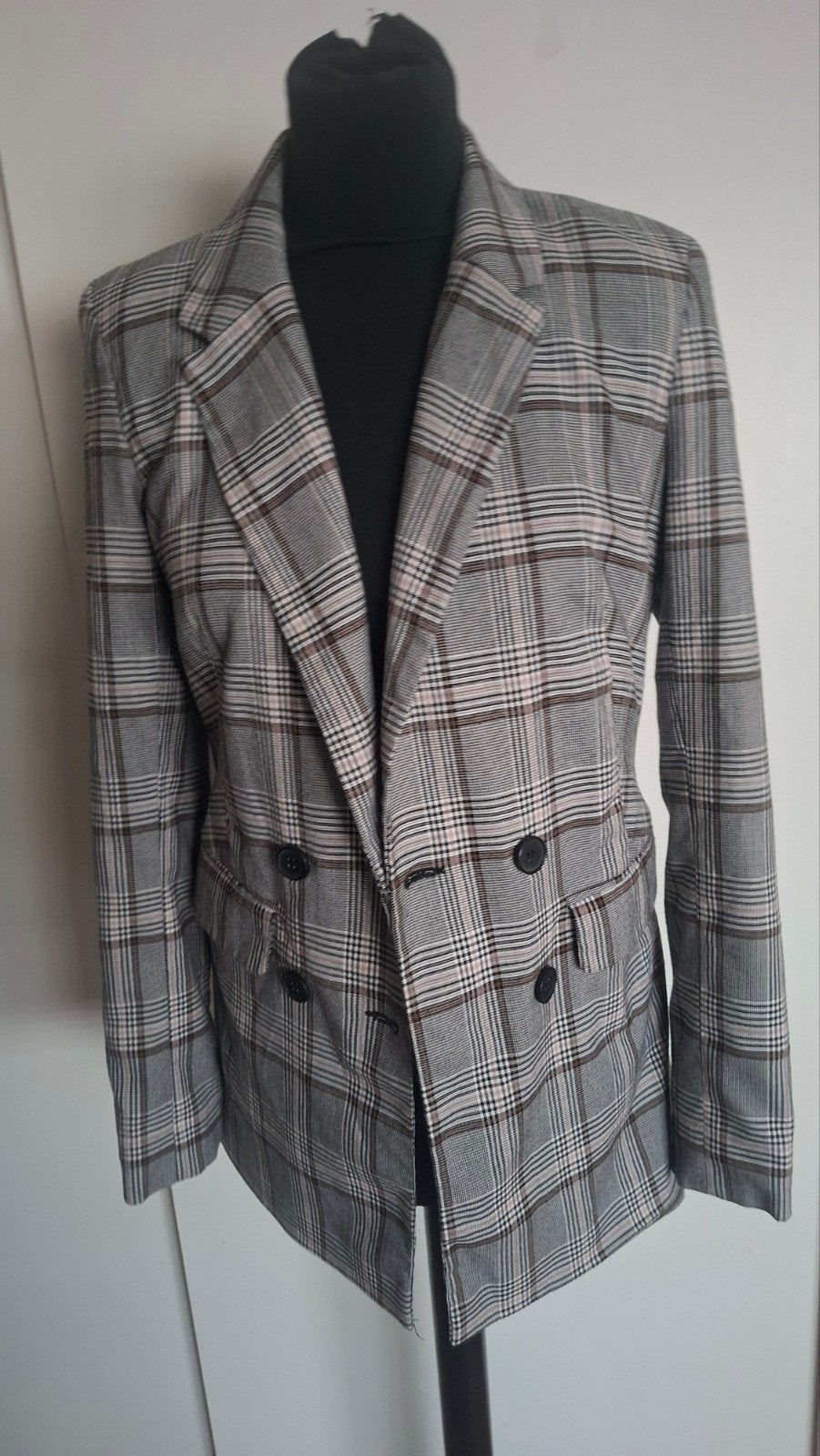 Costes Studio geruite blazer maat 34 in nieuwstaat, Kleding | Dames, Ophalen of Verzenden, Zo goed als nieuw, Maat 34 (XS) of kleiner