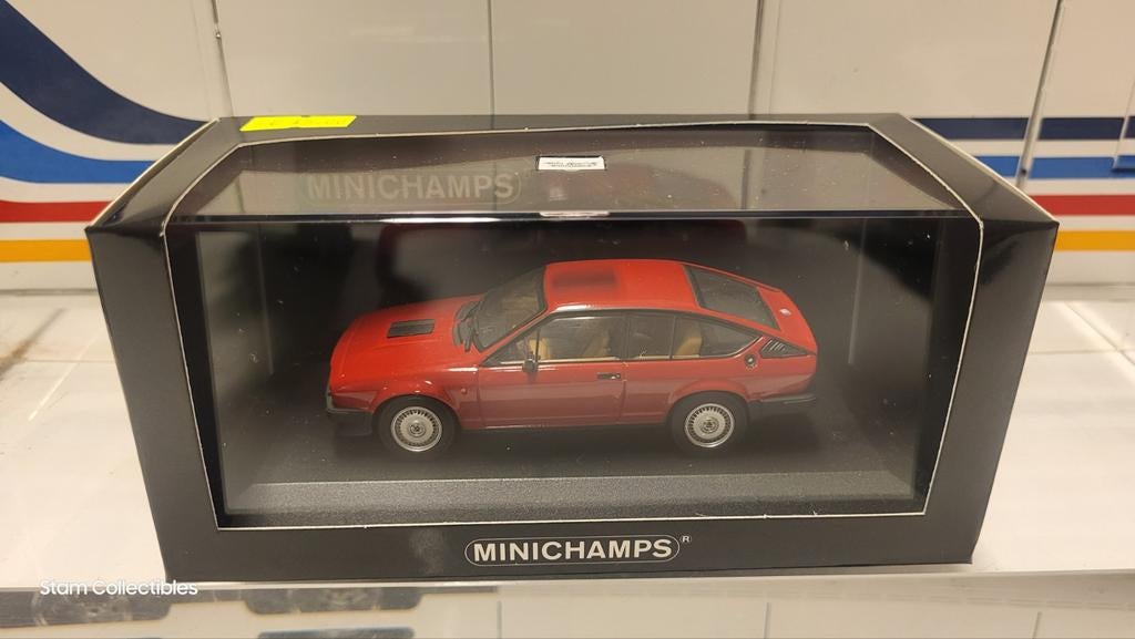 Minichamps Alfa Romeo GTV6 Coupe Red - 1983, Auto, Ophalen of Verzenden, Zo goed als nieuw, MiniChamps