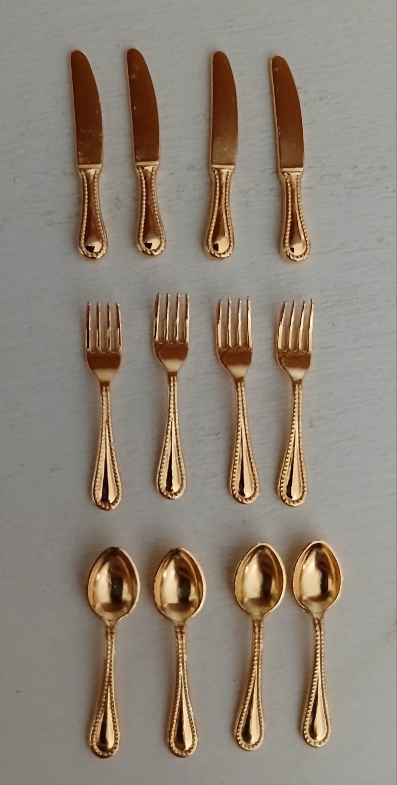 Miniatuur gouden bestek 12-delig 1:24, Ophalen of Verzenden, Nieuw, Decoratie