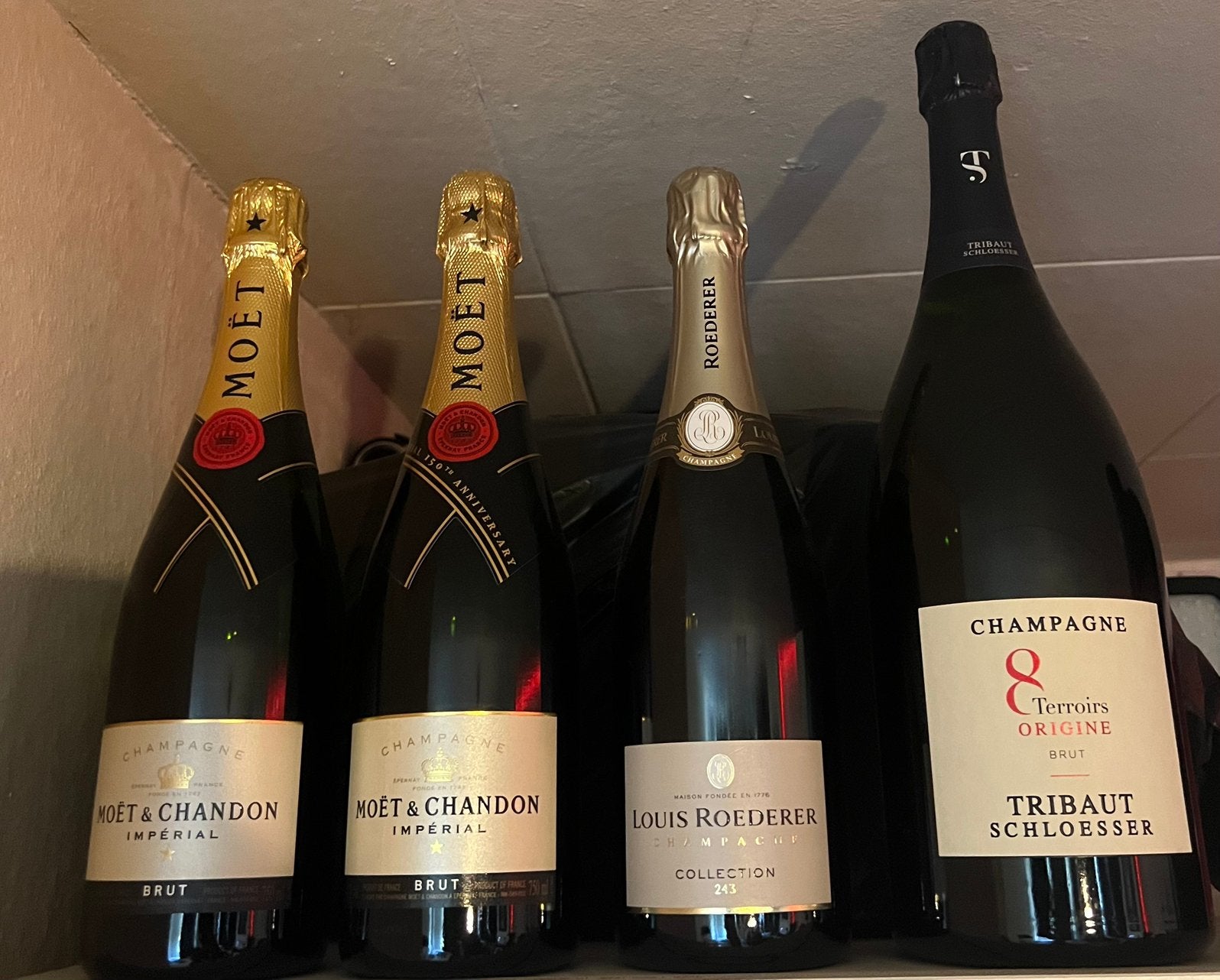 Partij Champagne – 4 flessen | Moët, Louis Roederer & Magnum, Ophalen, Frankrijk, Nieuw, Champagne