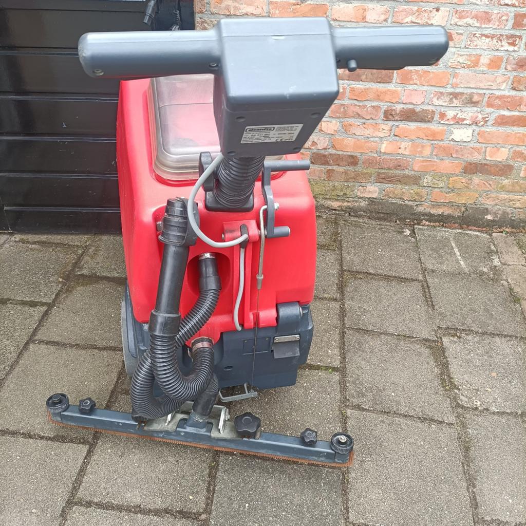 Te koop Cleanfix  boen schrobzuigmachine, Ophalen of Verzenden