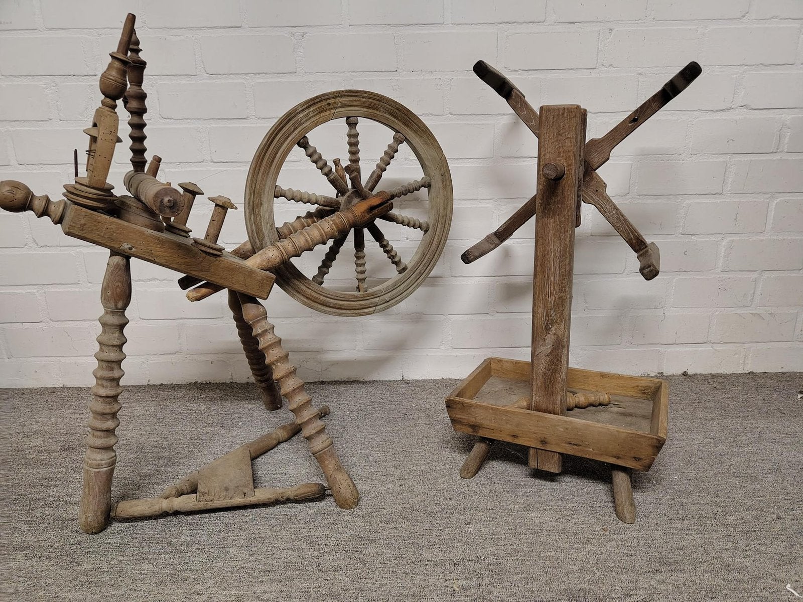 Antiek spinnewiel en garenwinder - Decoratief, Ophalen