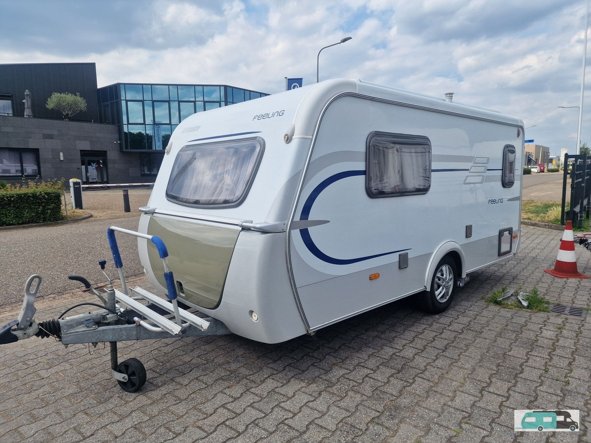 Eriba feeling 390 (bj 2010), Caravans en Kamperen, Bedrijf, Luifel, Eriba