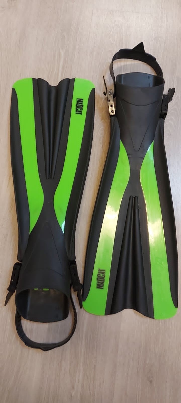 Madcat Belly Boat Flippers XL-XXL, Watersport en Boten, Ophalen of Verzenden, Nieuw