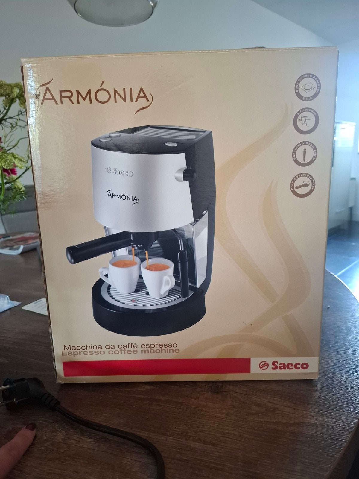 Saeco Armonia Espresso Koffiemachine - Nieuw in doos, Witgoed en Apparatuur, Stoompijpje, Espresso apparaat, Nieuw, Gemalen koffie