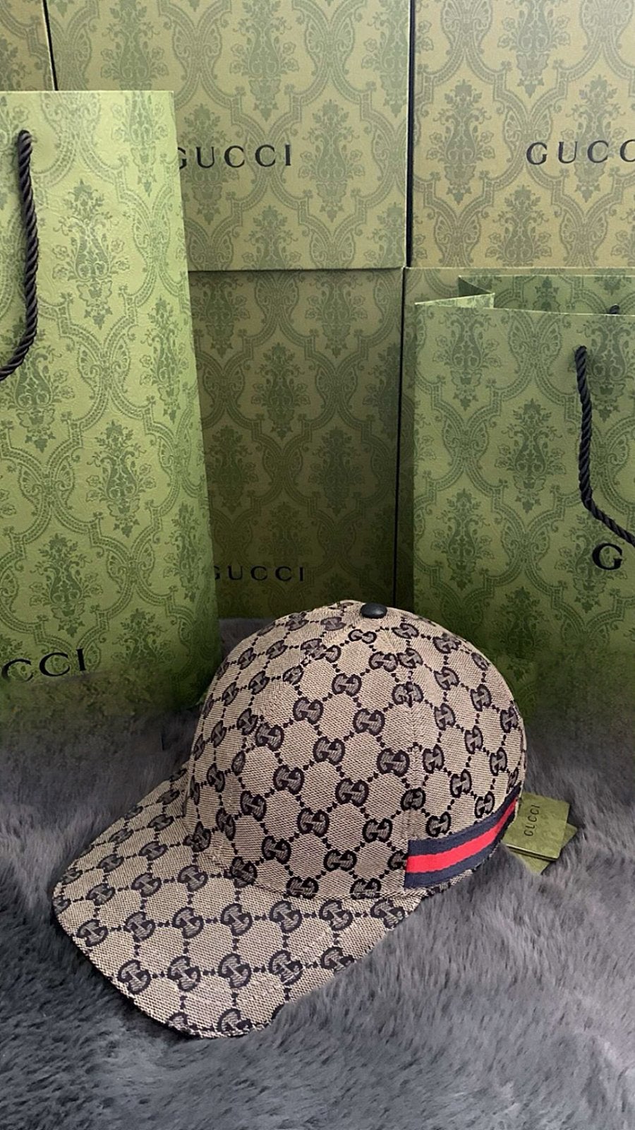 Gucci pet - meerdere kleuren - maten S&M, Ophalen of Verzenden, Nieuw, 57 cm (M, 7⅛ inch) of minder, Pet