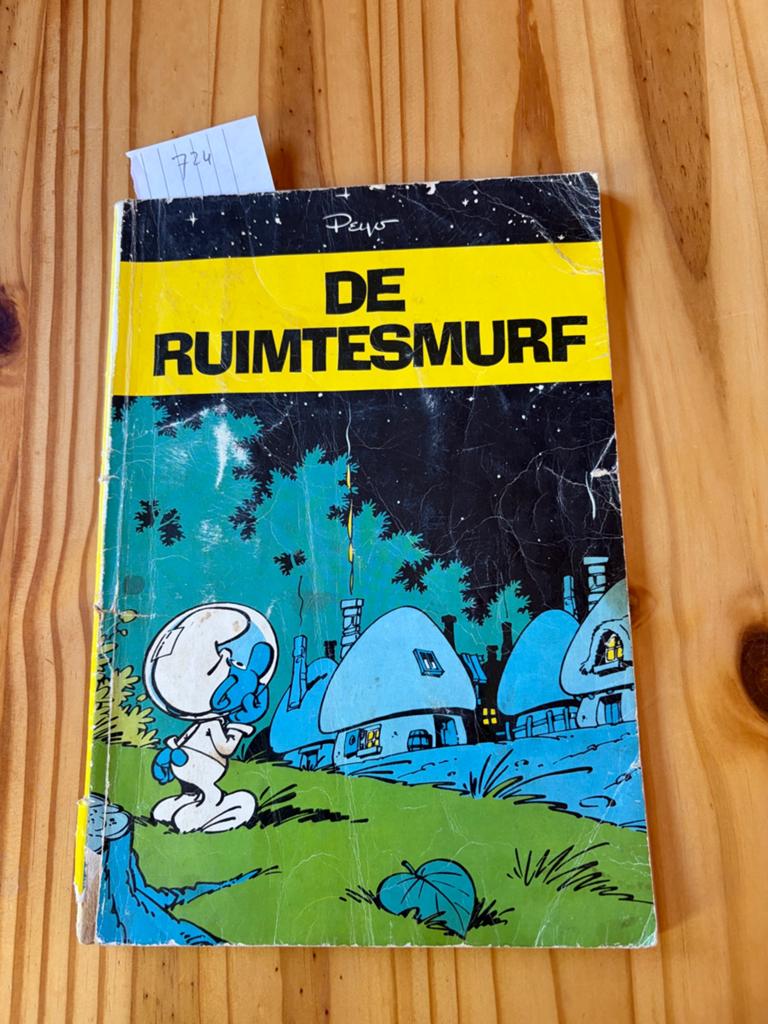 De ruimtesmurf Peyo, Eén stripboek, Ophalen of Verzenden, Zo goed als nieuw