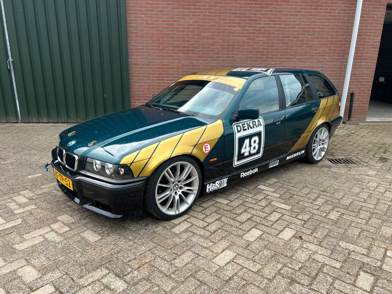Circuit BMW E36 320i touring, straatlegaal, rolkooi etc., Achterwielaandrijving, Origineel Nederlands, Handgeschakeld, Particulier