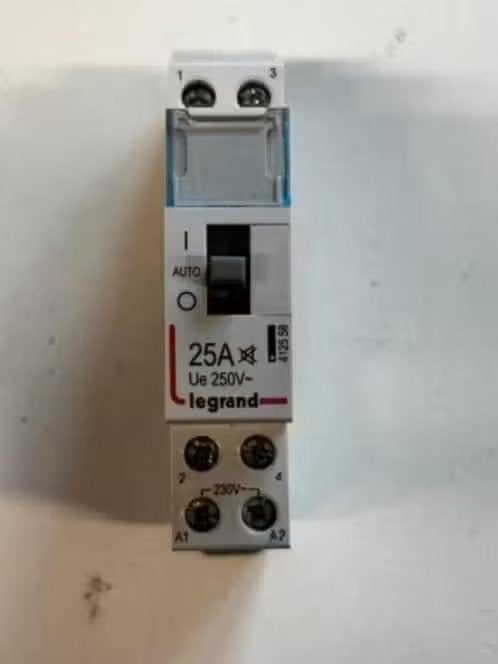 NIEUW! Legrand 25A 2NO 230V installatie schakelaar €22,99, Ophalen of Verzenden, Nieuw
