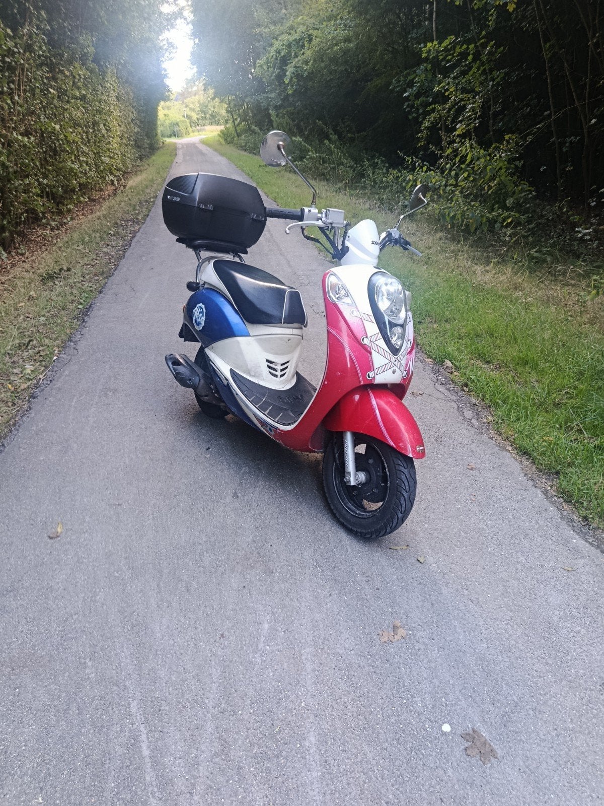 Sym Mio 50cc Bromscooter - Topstaat, Weinig KM, Ophalen of Verzenden