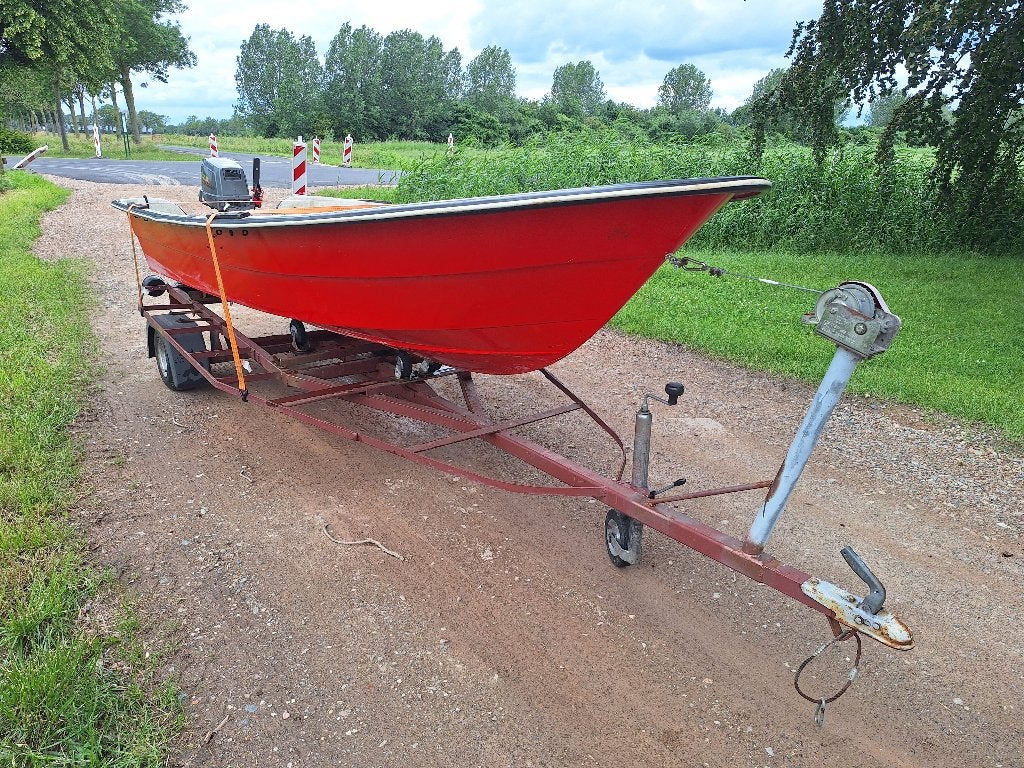 Motorbootje met Suzuki 6pk + trailer, Watersport en Boten, Overige merken, Gebruikt, Buitenboordmotor, Trailer