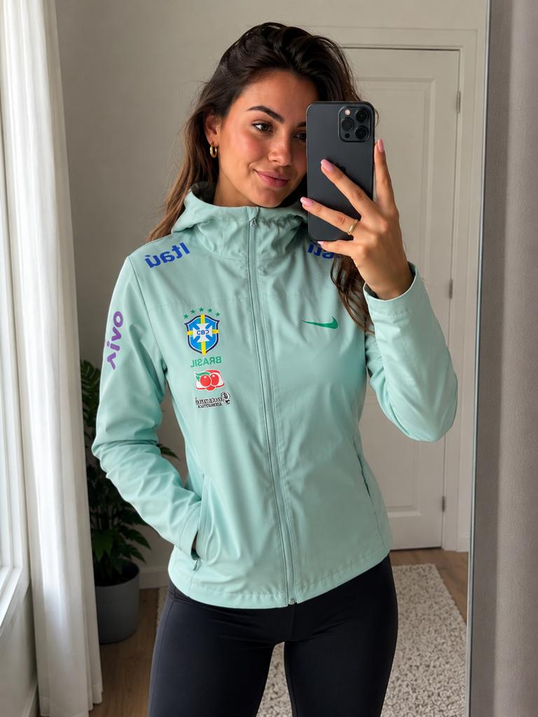 Brazilie mintgroen windbreaker/jacket, Kleding | Heren, Jassen | Zomer, Ophalen of Verzenden, Zo goed als nieuw, Maat 52/54 (L)