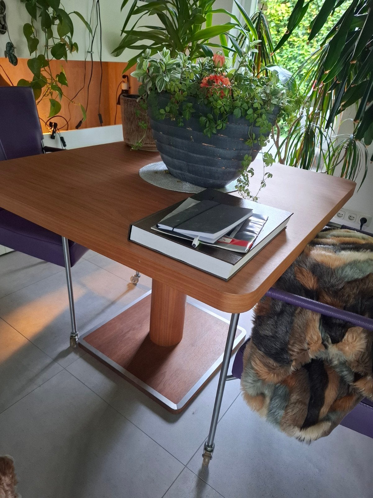 Prachtige massief kersenhoutentafel van Arco, 200 cm of meer, Zo goed als nieuw, Rechthoekig, 50 tot 100 cm