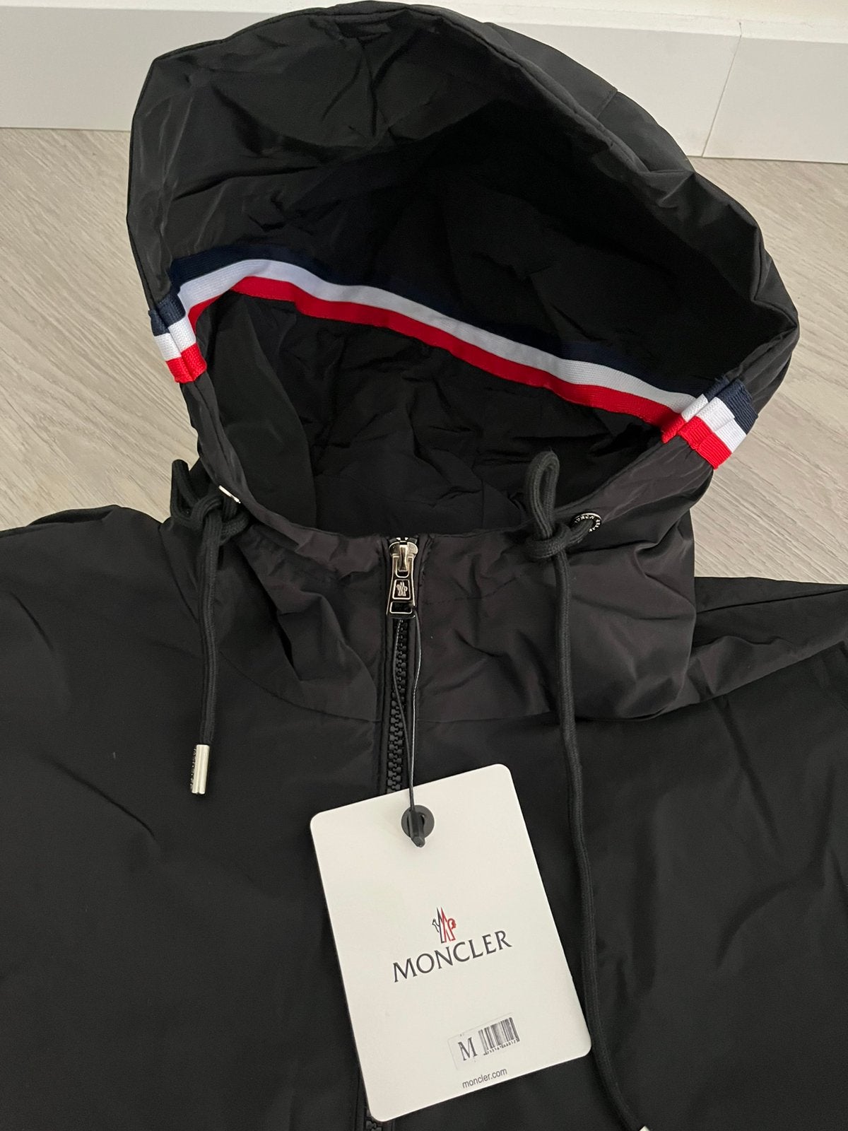 Moncler windbreaker nieuw nfc maat M, Ophalen of Verzenden, Nieuw, Maat 48/50 (M), Zwart