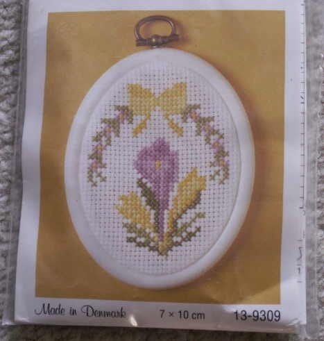 Compleet borduurpakket motief crocus incl lijst, Ophalen of Verzenden, Nieuw, Patroon