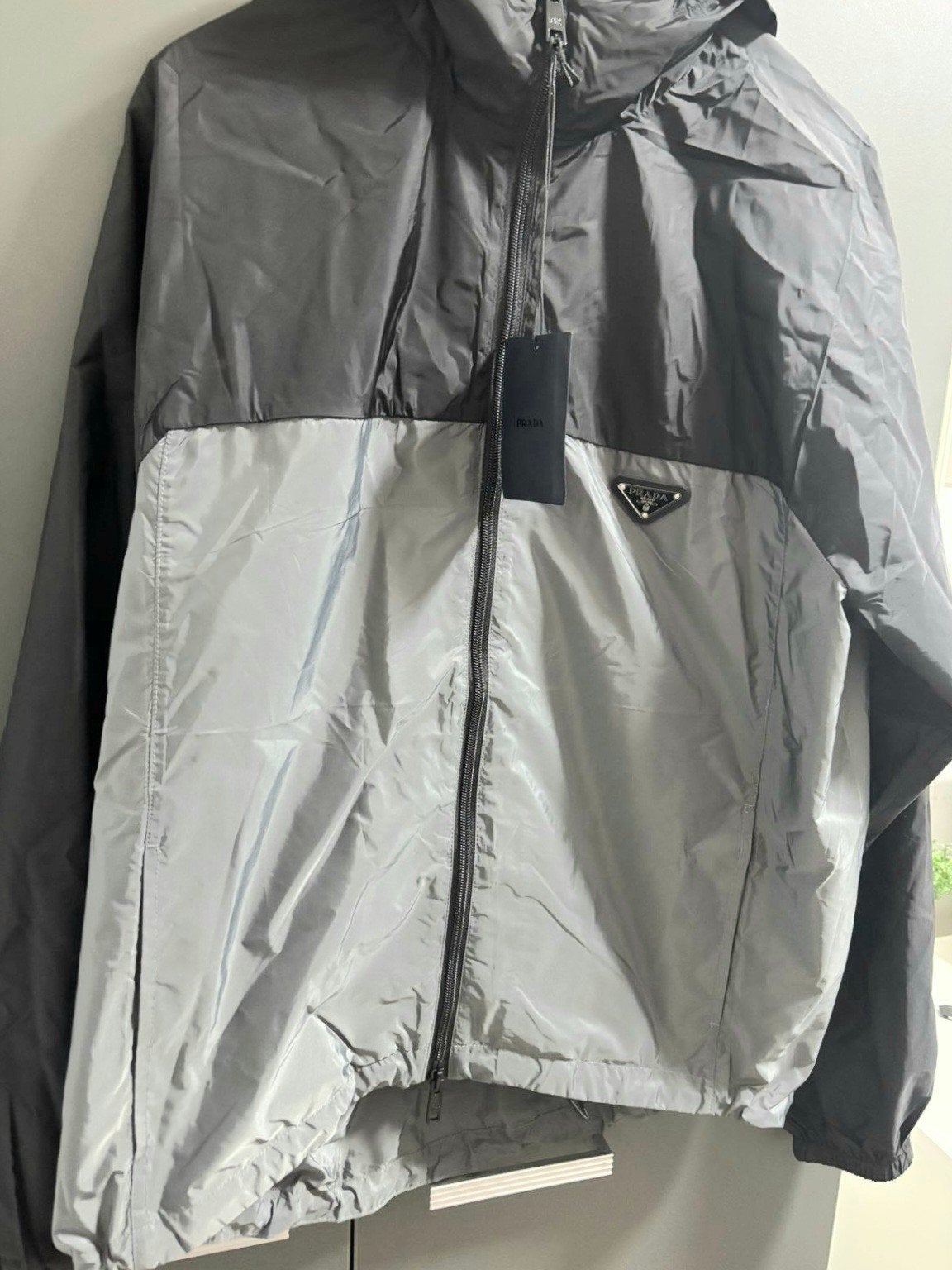 Prada windbreaker, Zwart, Maat 56/58 (XL), Ophalen of Verzenden, Zo goed als nieuw
