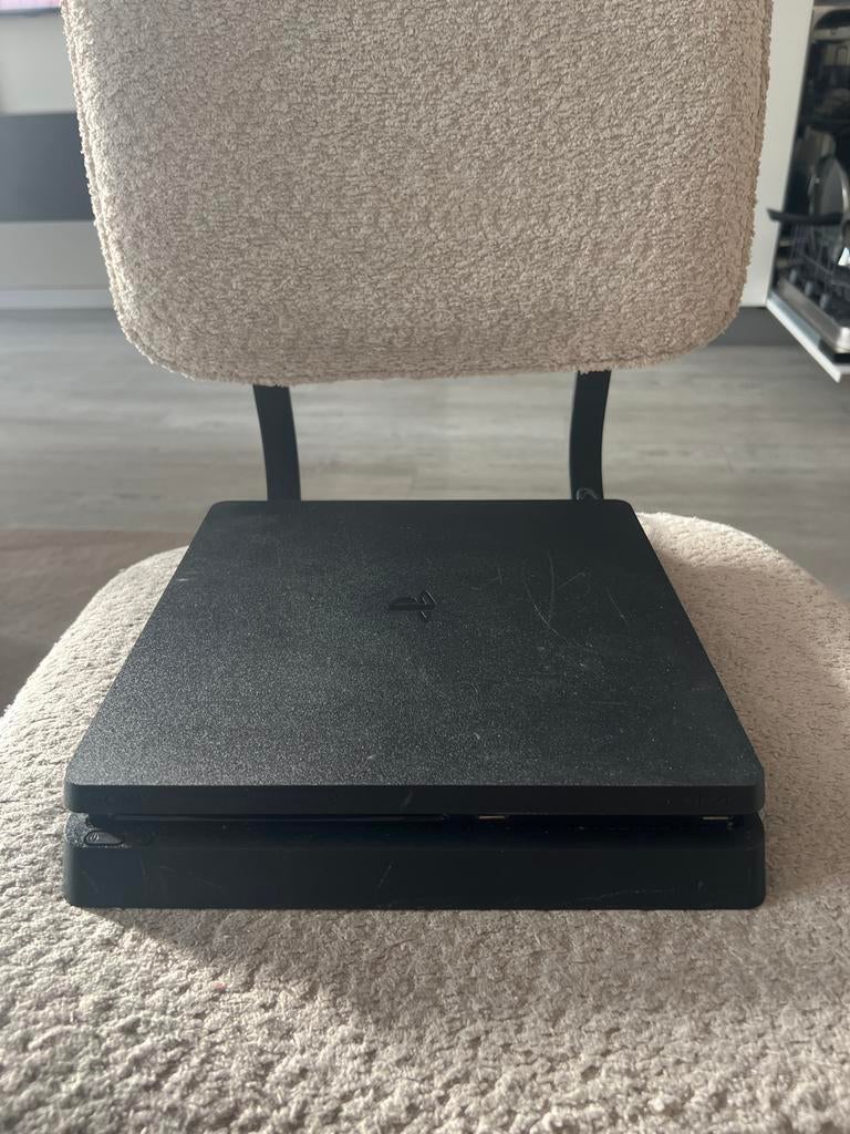 PlayStation 4 (PS4) in goede staat, zonder controller, Ophalen, Zonder controller, Slim, 500 GB
