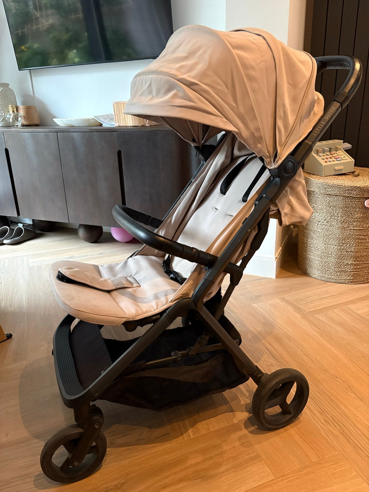 Little Dutch Buggy Beige, Kinderen en Baby's, Ophalen of Verzenden, Gebruikt, Overige merken, Verstelbare rugleuning
