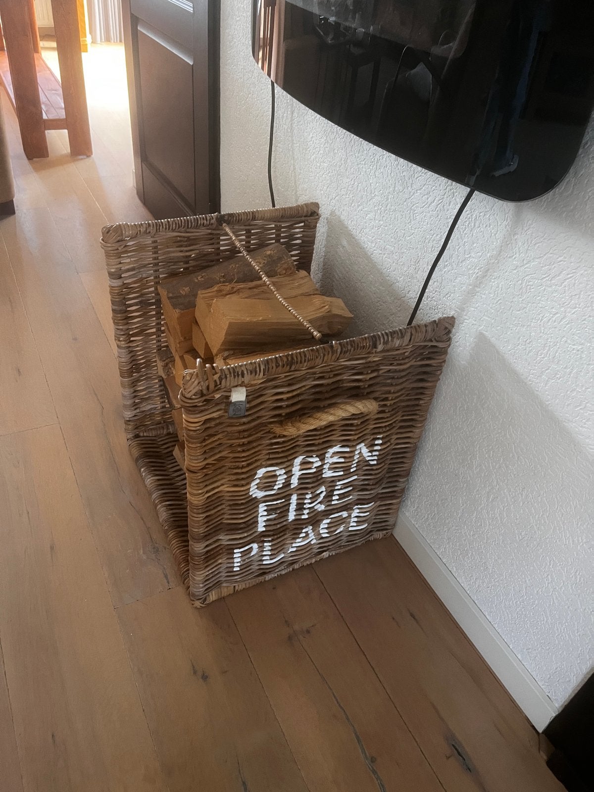Riviera Maison Open Fire Place Houtmand, Ophalen, Gebruikt, Landelijk, Natuurlijk materiaal