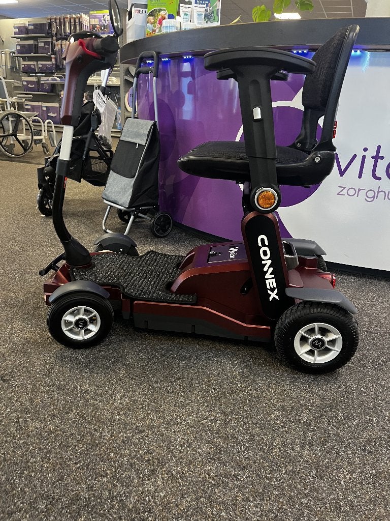 Connex Opvouwbare Scootmobiel Inclusief 2 Accu’s, Diversen, 10 km/u of minder, Motion Healthcare, Zo goed als nieuw, Motion Healthcare