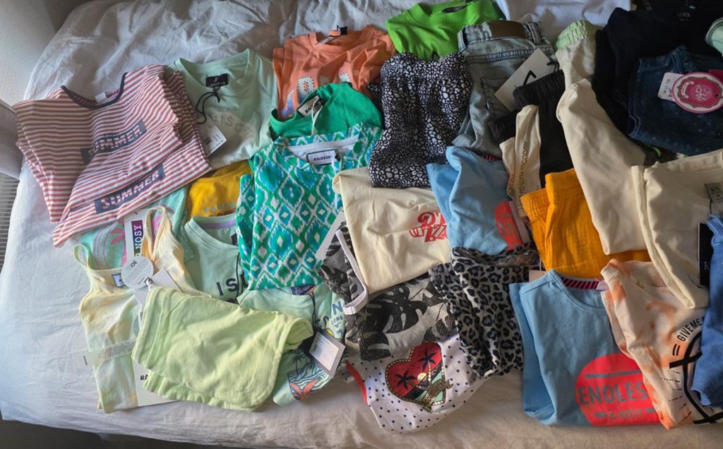 PARTIJ KINDERKLEDING 37STUKS, Ophalen of Verzenden, Nieuw