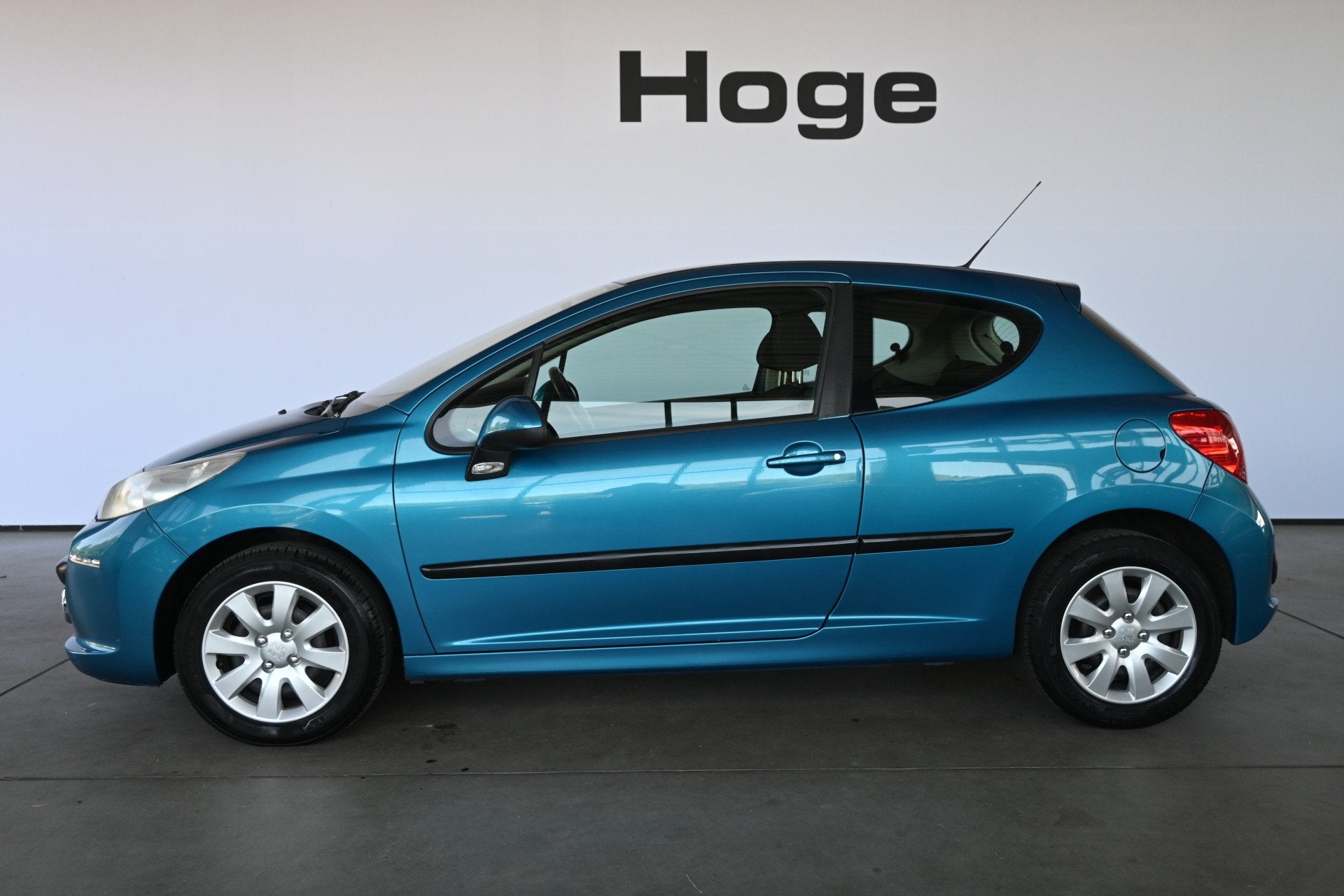 Peugeot 207 1.4-16V XS Airco Elektrisch Pakket! Trekhaak All, Voorwielaandrijving, Stof, Zwart, 4 cilinders