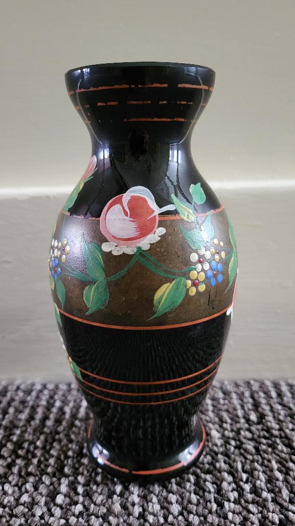 Boomse vaas handbeschilderd Hoogte 15 cm en doorsnede 5 cm, Antiek en Kunst, Antiek | Vazen, Ophalen of Verzenden