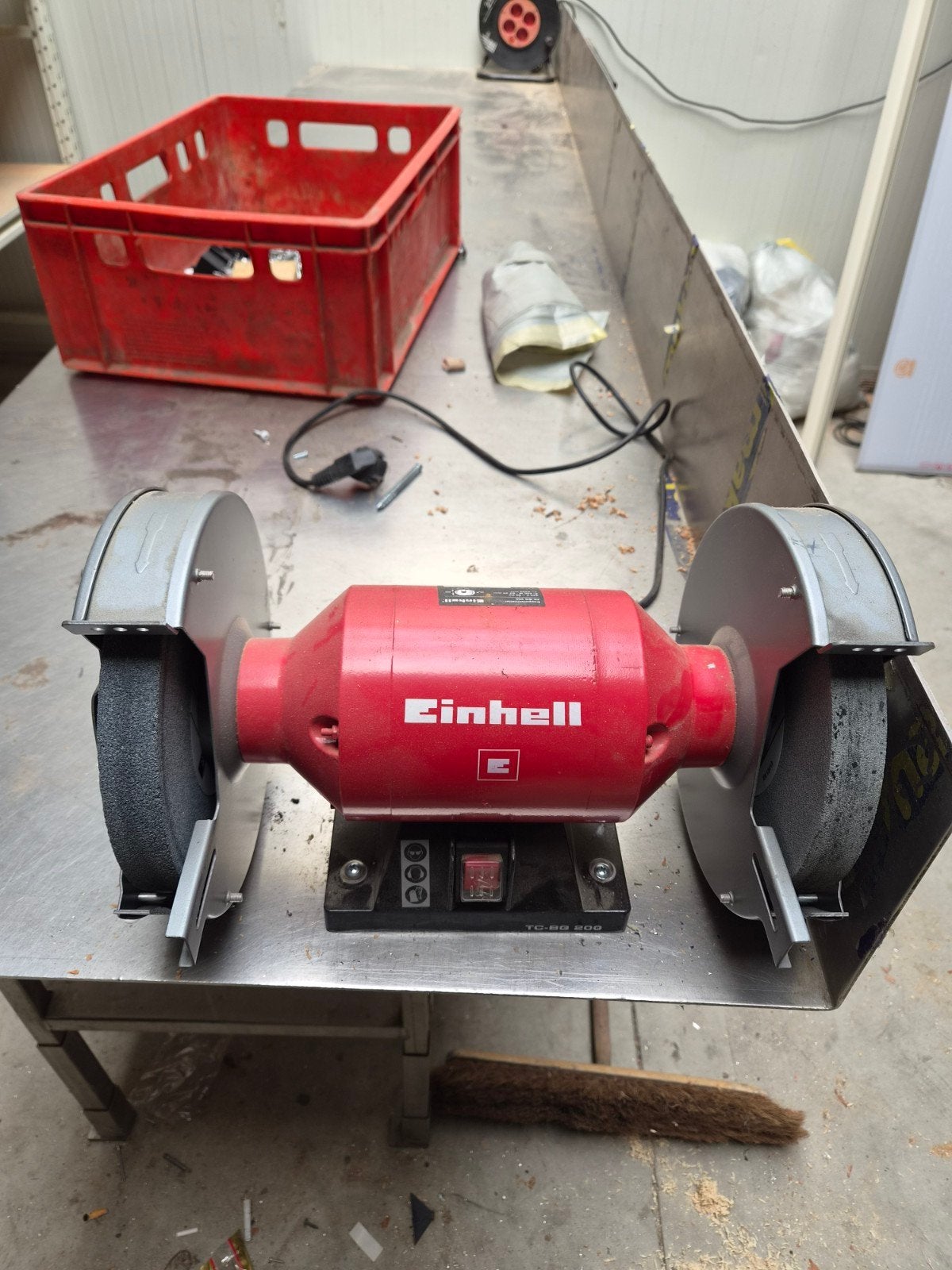 Einhell TC-BG 200 Dubbele Slijpmachine - 400w, Ophalen of Verzenden, Gebruikt, Minder dan 700 watt, Werkbankslijpmachine