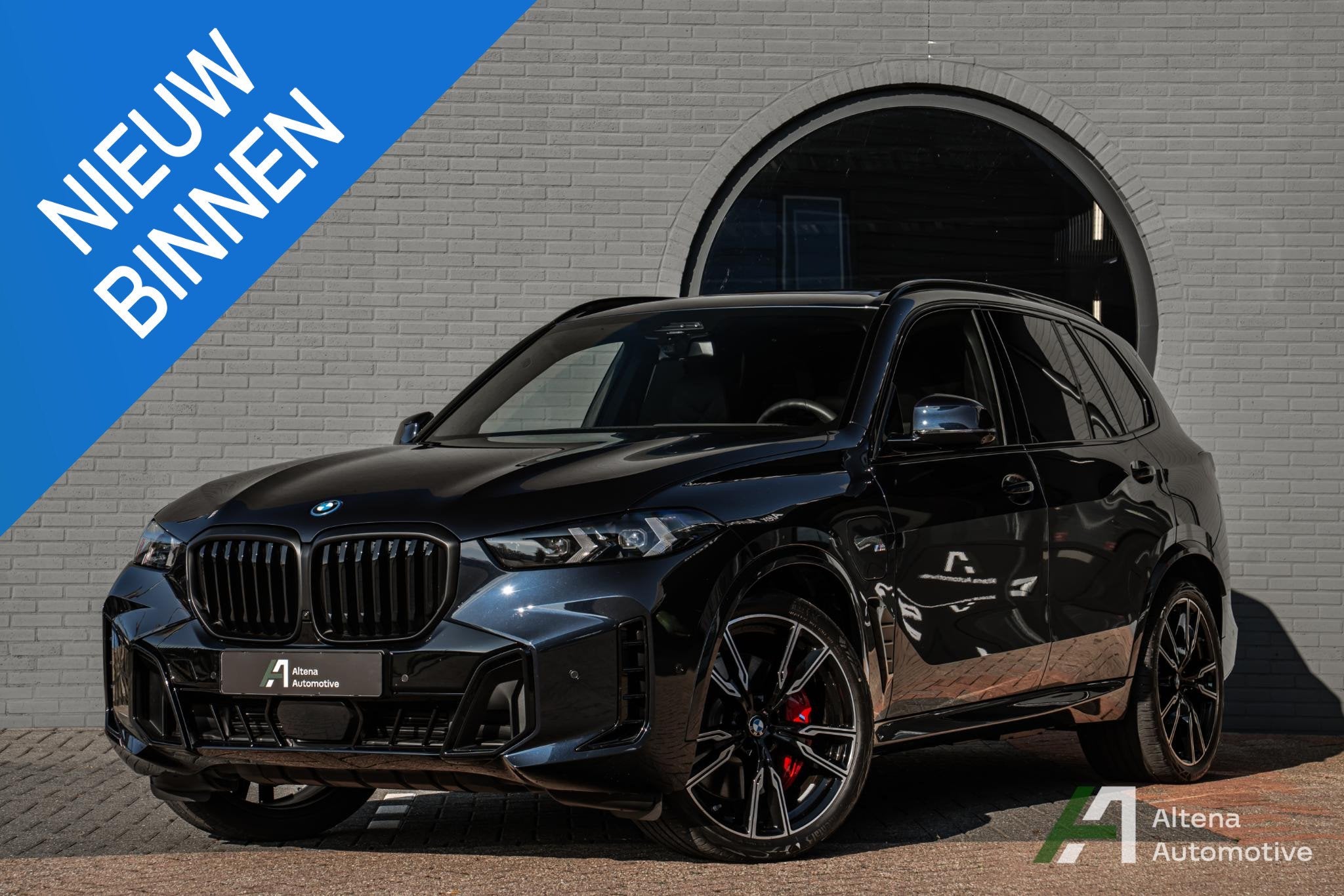 BMW X5 xDrive50e BTW, M-sport pro, trekhaak, 4wiel sturing c, Auto's, Automaat, Gebruikt, 2395 kg, Zwart