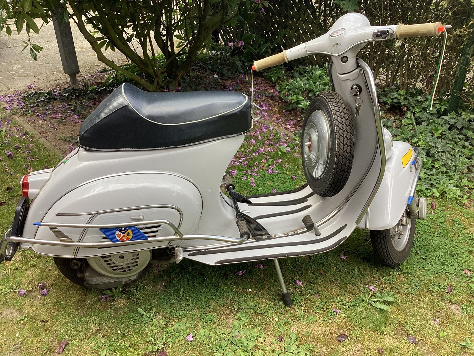 VESPA  V 50 ZEER. MOOI  BOUWJAAR  1964  VRIJ. ZELDZAAM, Ophalen, Overige modellen, Maximaal 45 km/u, Zo goed als nieuw