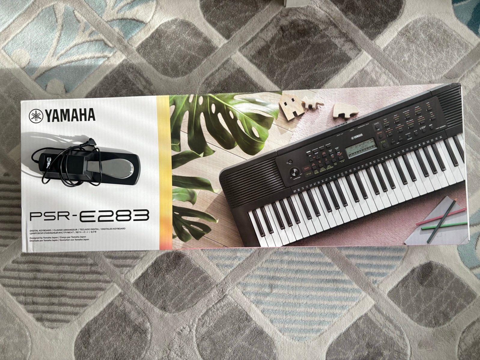 Yamaha PSR-E283 Keyboard met RockJam pedaal, Muziek en Instrumenten, Ophalen, Nieuw, 61 toetsen, Yamaha