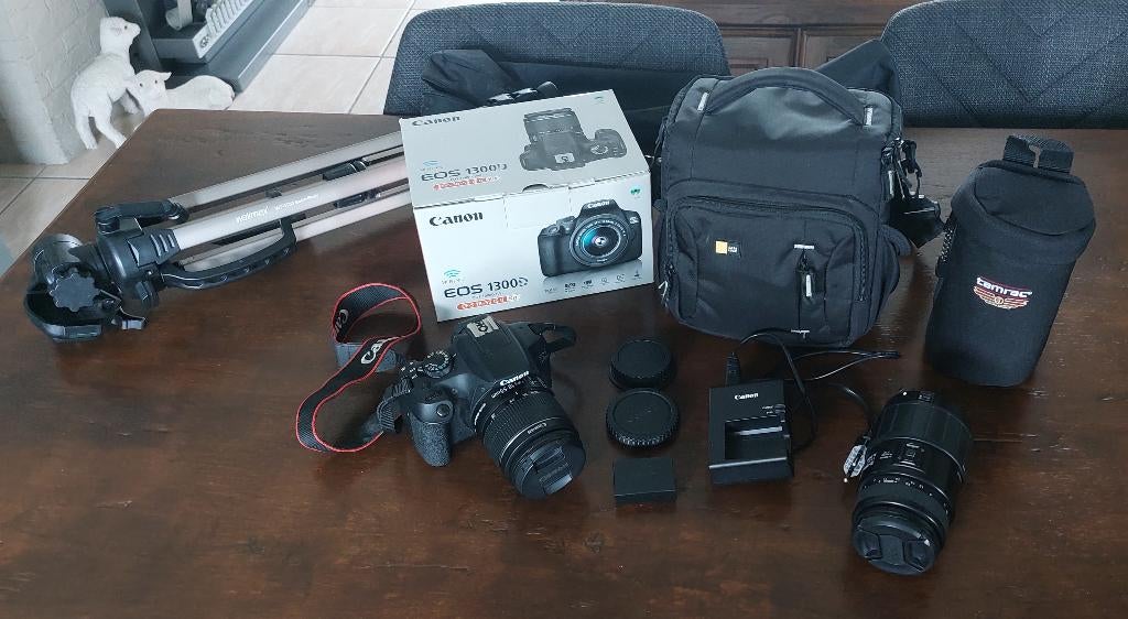 Canon EOS 1300D met 2 lenzen en andere accessoires, 18 Megapixel, Gebruikt, Spiegelreflex, Canon