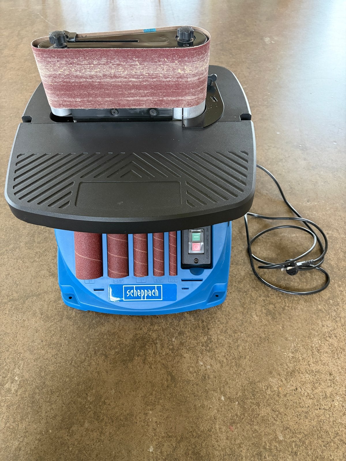 Scheppach OSM600 Oscillerende Spindelschuurmachine, Ophalen, Zo goed als nieuw, Minder dan 600 watt, Overige typen