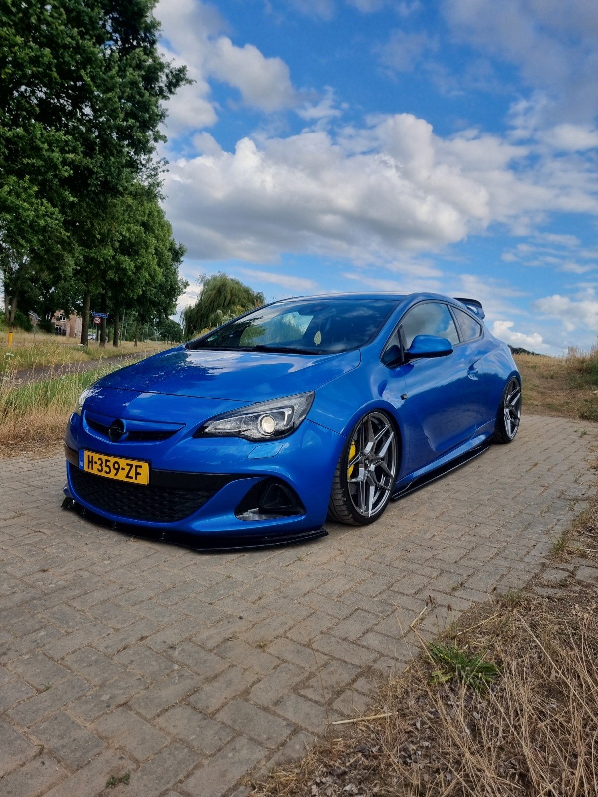 Opel Astra J OPC 2.0 Turbo luchtvering, Voorwielaandrijving, 1998 cc, Zwart, 4 cilinders