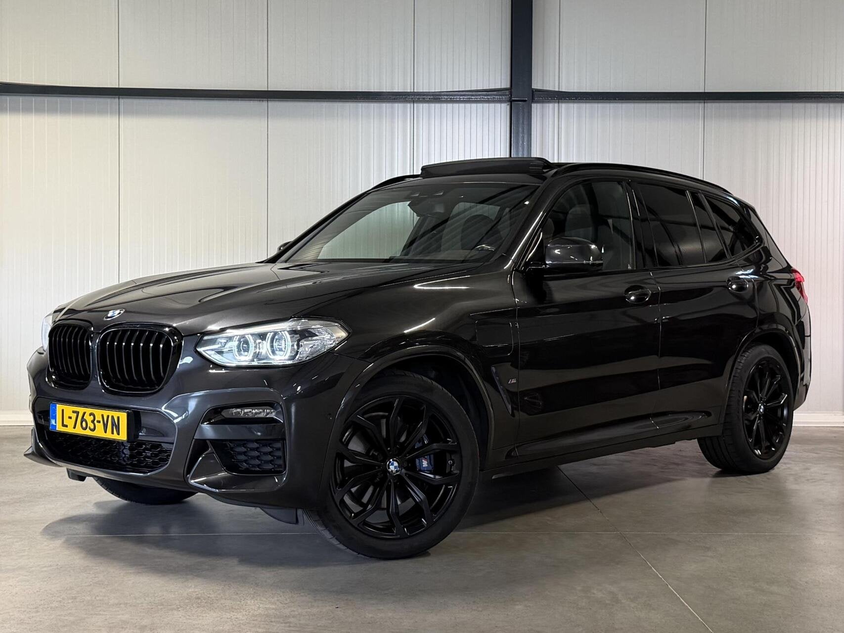 BMW X3 xDrive30e High Executive M-sport Pano Trekhaak Camera, Auto's, Automaat, Gebruikt, Euro 6, 2000 kg