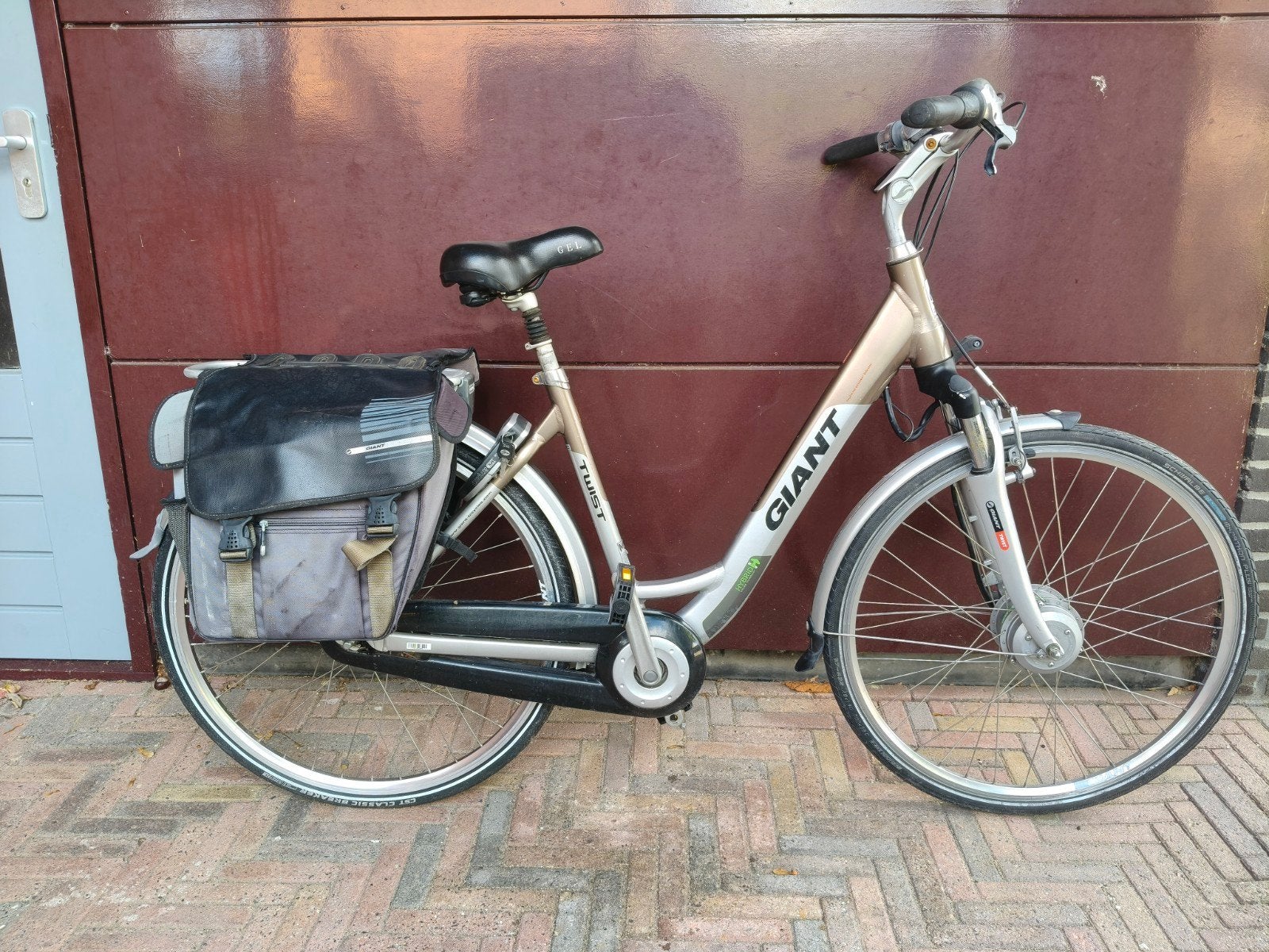 Giant twist E-bike (defect), Ophalen, Gebruikt, Minder dan 30 km per accu, Giant