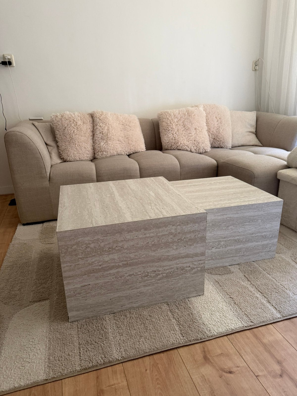 Jysk bijzettafeljes beige, Huis en Inrichting, Tafels | Bijzettafels, Minder dan 55 cm, Rond, Zo goed als nieuw, Ophalen
