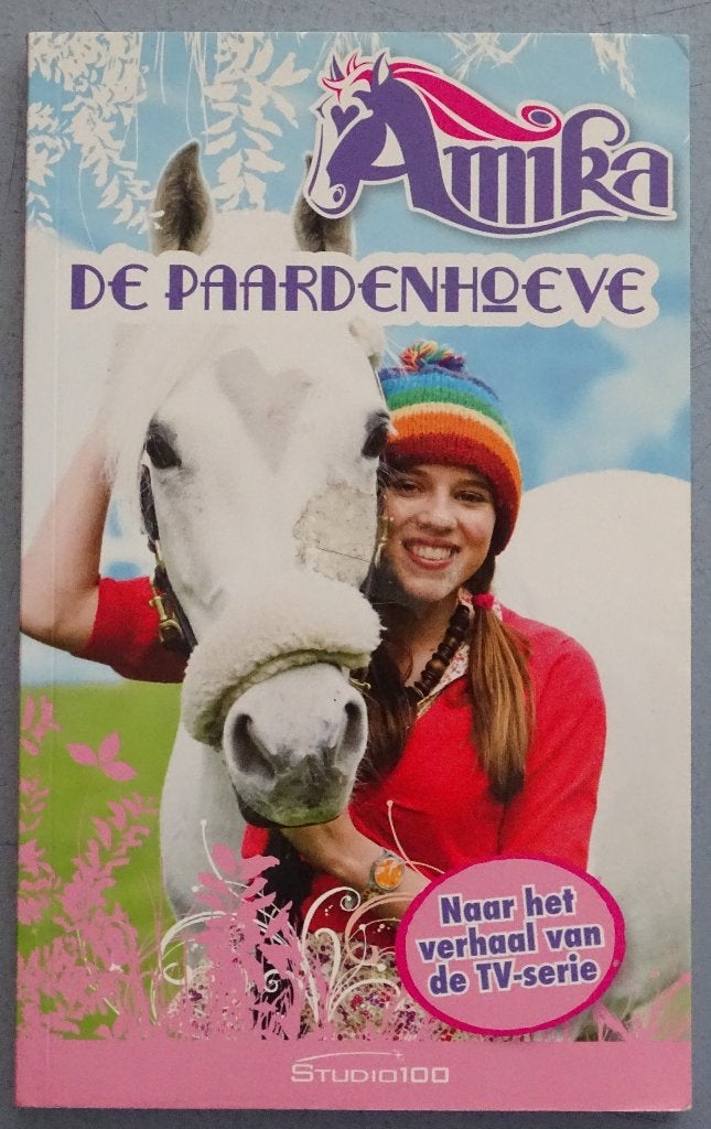 Amika de Paardenhoeve - nieuw - koopje, Ophalen of Verzenden, Nieuw, Gert Verhulst / Studio 1, Tv-serie