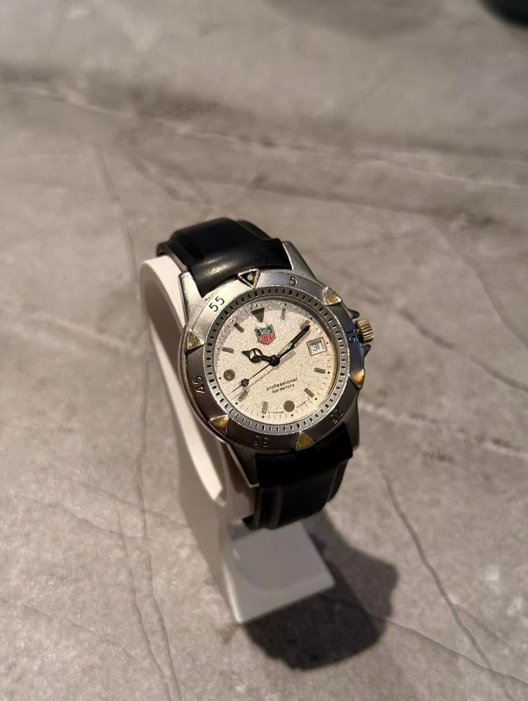 Tag Heuer, Polshorloge, Kunststof, Ophalen of Verzenden, Zo goed als nieuw