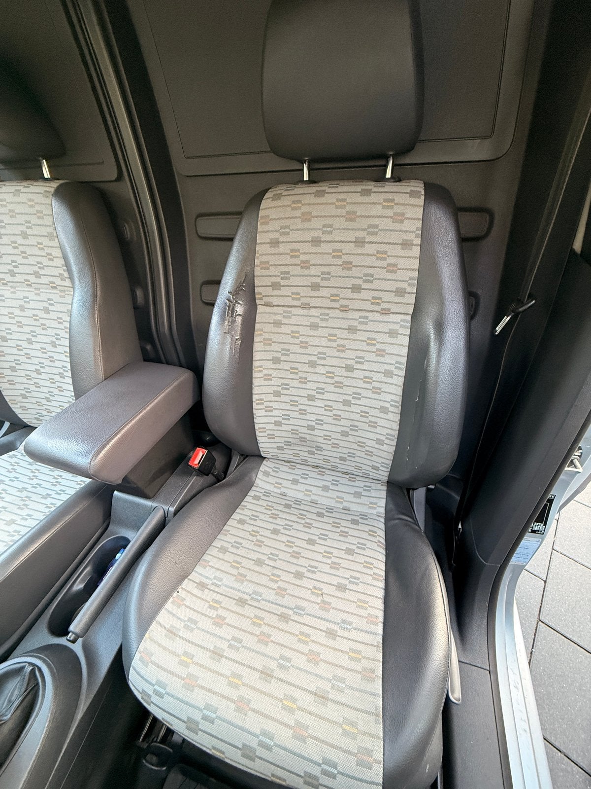 Vw Caddy 2K Voorstoelen - Bestuurdersstoel met schade, Auto-onderdelen, Interieur en Bekleding, Ophalen, Gebruikt, Volkswagen