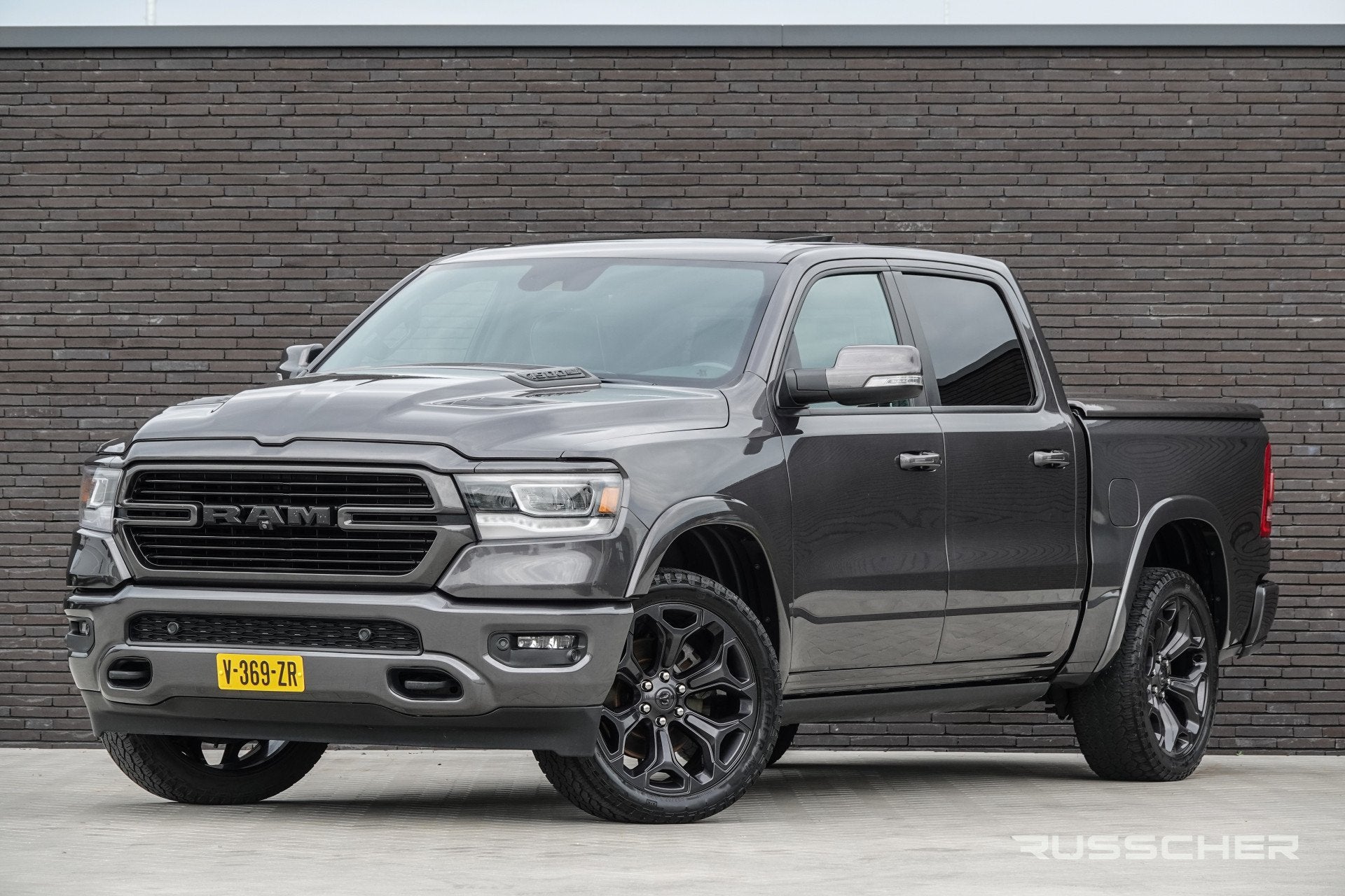 Dodge Ram 1500 5.7 Hemi V8 401Pk 4x4 Crew Cab | Laramie | Lu, Auto's, Automaat, Gebruikt, 5654 cc, 402 pk